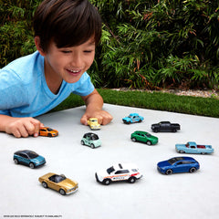 Matchbox 1:64 Scale Die-Cast Toy Car Or Truck